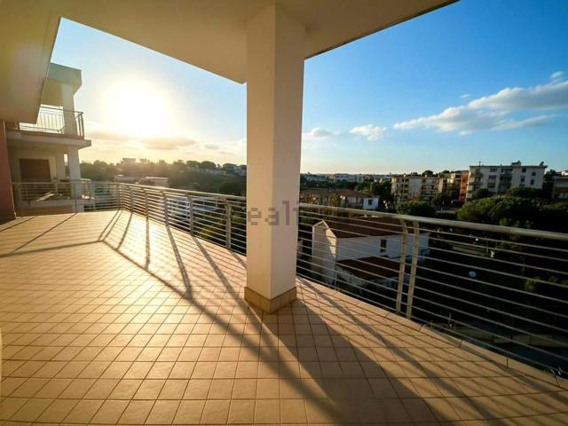 Appartamento in vendita di 80 m² in Via Asia, 3