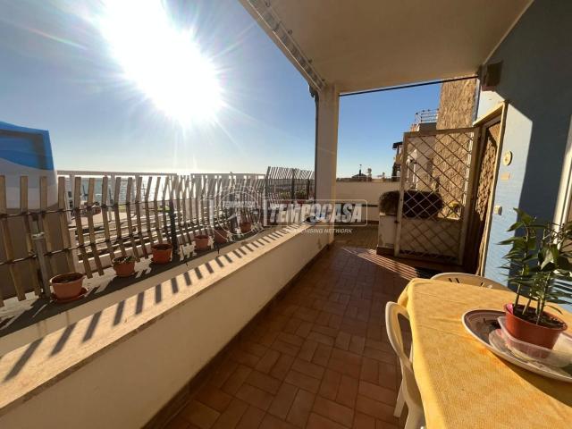 Appartamento in vendita di 80 m² in Via Arenile di Torre Flavia, 1