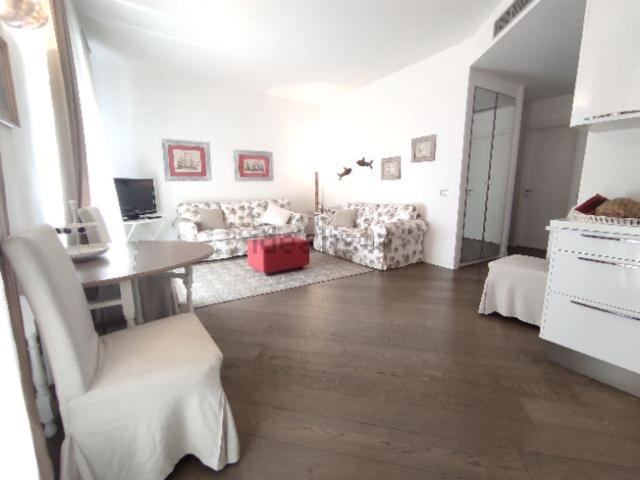 Appartamento in vendita di 80 m² in Via Aurelia