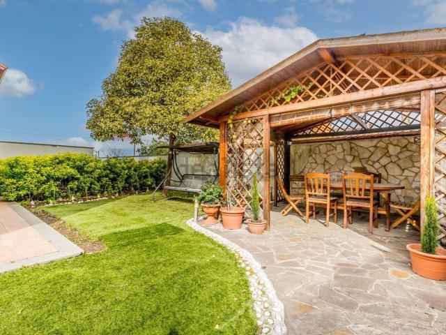Appartamento in vendita di 80 m² in Via Avola
