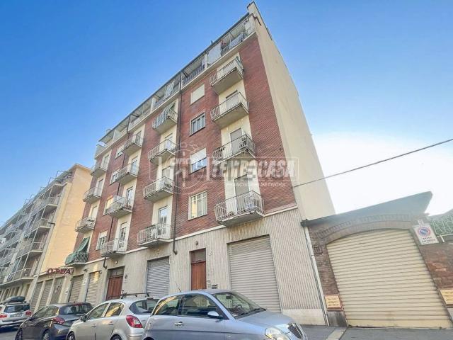 Appartamento in vendita di 80 m² in Via Banchette, 21