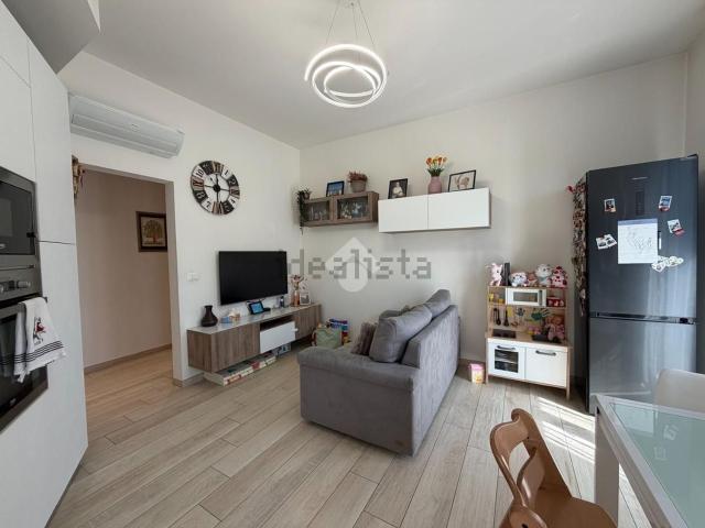 Appartamento in vendita di 80 m² in Via Bassa dei Sassi, 4