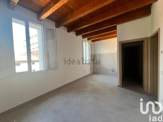 Appartamento in vendita di 80 m² in Via Battaglia