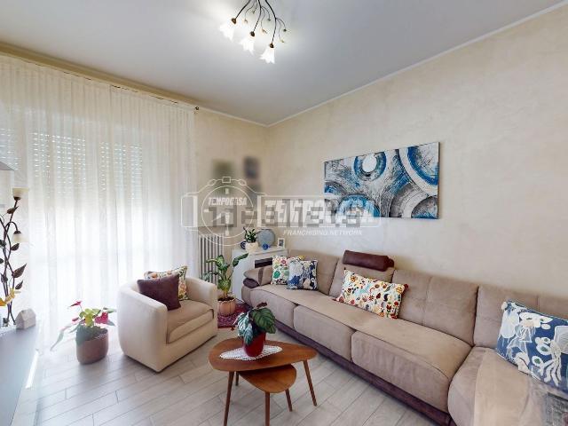 Appartamento in vendita di 80 m² in Via Benvenuto Cellini, 12