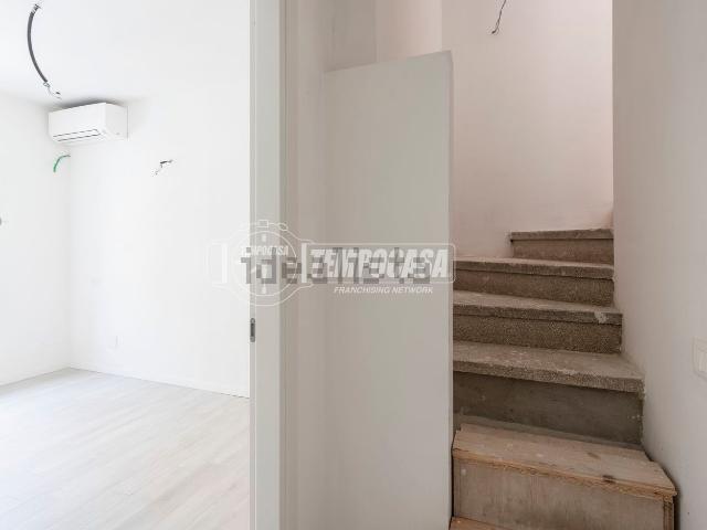 Appartamento in vendita di 80 m² in Via Benedetto Croce, 18