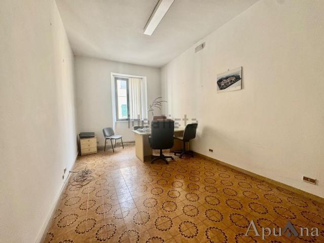 Appartamento in vendita di 80 m² in Via Beatrice