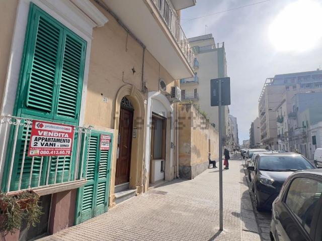 Appartamento in vendita di 80 m² in Via Bixio