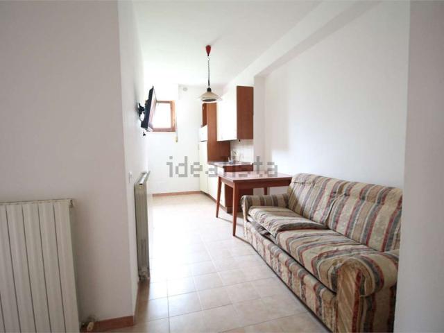 Appartamento in vendita di 80 m² in Via Bonconte da Montefeltro