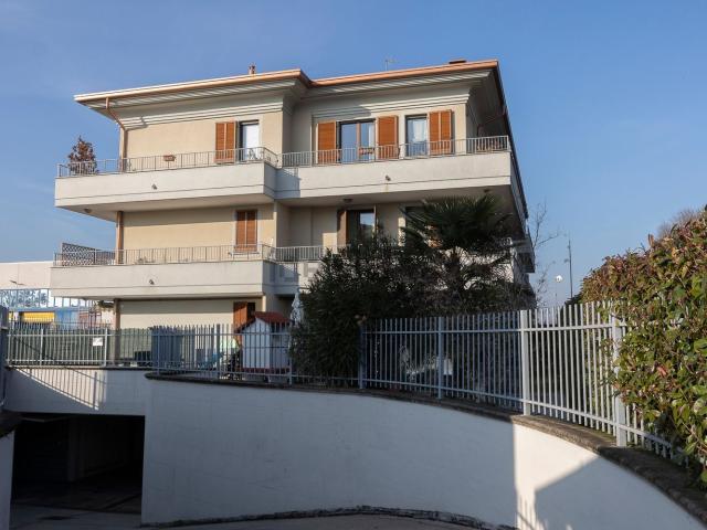 Appartamento in vendita di 80 m² in Via Boffalora, 2
