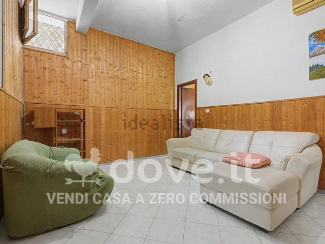 Appartamento in vendita di 80 m² in Via Blasco D&apos Alagona, 37