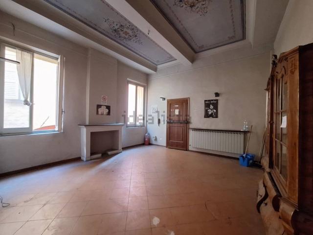 Appartamento in vendita di 80 m² in Via Blasia