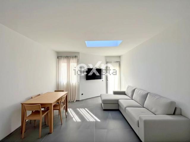 Appartamento in vendita di 80 m² in Via Camillo Benso Conte di Cavour, 80