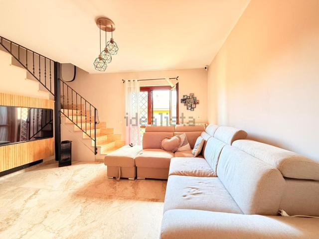 Appartamento in vendita di 80 m² in Via Canale Monterano, 19