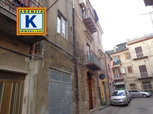 Appartamento in vendita di 80 m² in Via Cannoli, 6