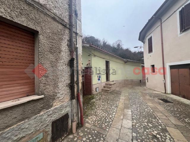 Appartamento in vendita di 80 m² in Via Caone, 1