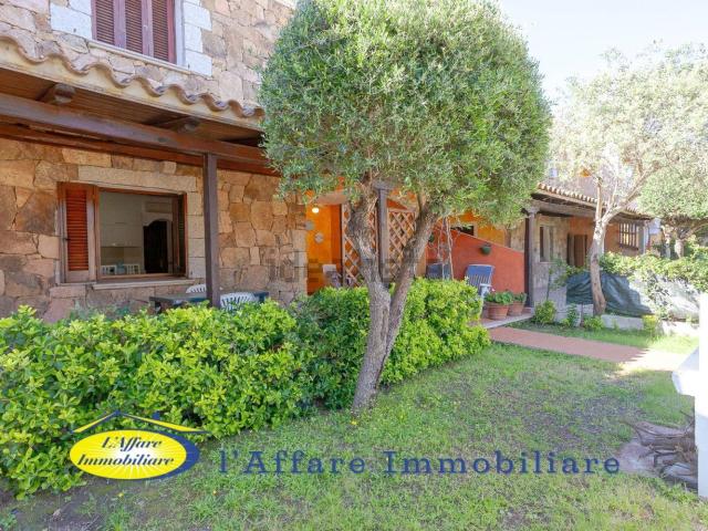 Appartamento in vendita di 80 m² in Via Cala Girgolu, 63