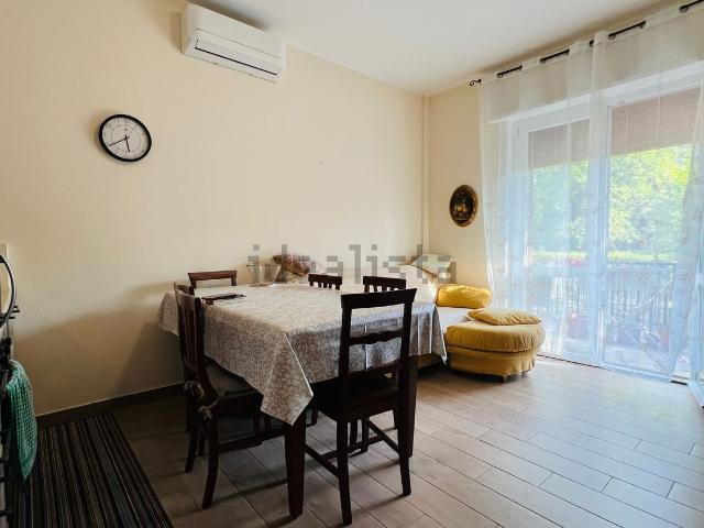 Appartamento in vendita di 80 m² in Via Calabria, 24