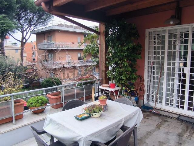 Appartamento in vendita di 80 m² in Via Cardinale Garampi, 40