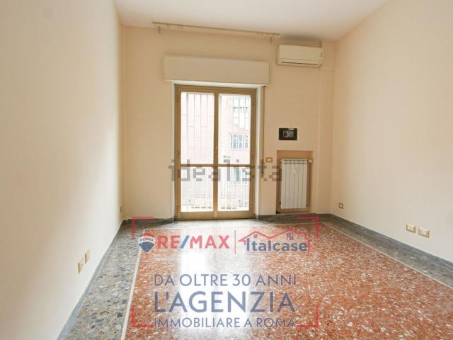 Appartamento in vendita di 80 m² in Via Cardinale Oreglia, 23