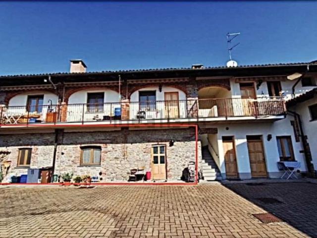 Appartamento in vendita di 80 m² in Via Carlo Felice Trossi
