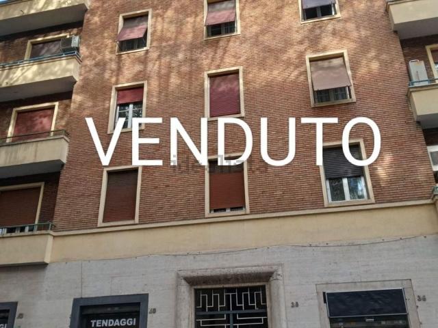 Appartamento in vendita di 80 m² in Via Cerveteri, 38