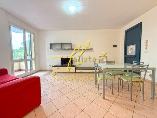 Appartamento in vendita di 80 m² in Via Cesare Battisti