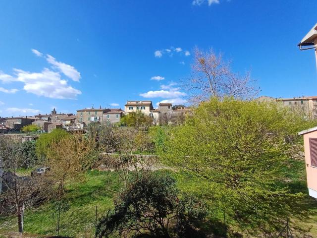 Appartamento in vendita di 80 m² in Via Cesare Battisti