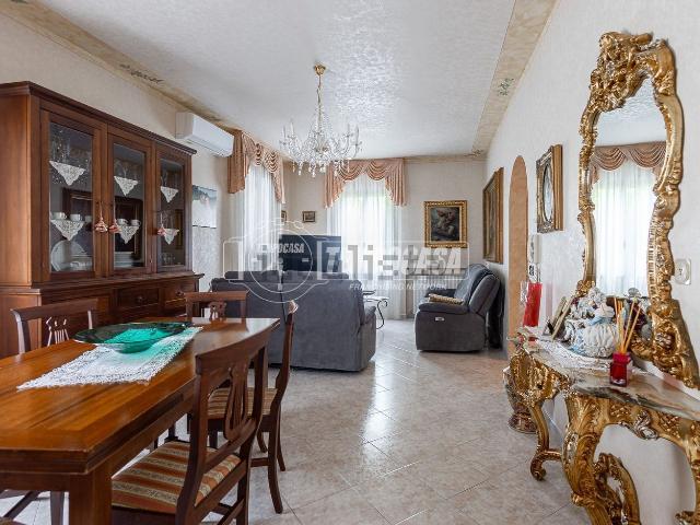 Appartamento in vendita di 80 m² in Via Cherubino Forzani