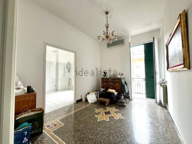 Appartamento in vendita di 80 m² in Via Chiaravagna, 18