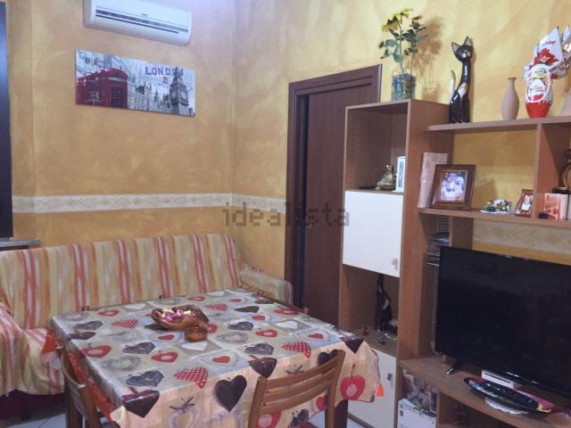 Appartamento in vendita di 80 m² in Via Circonvallazione, 11