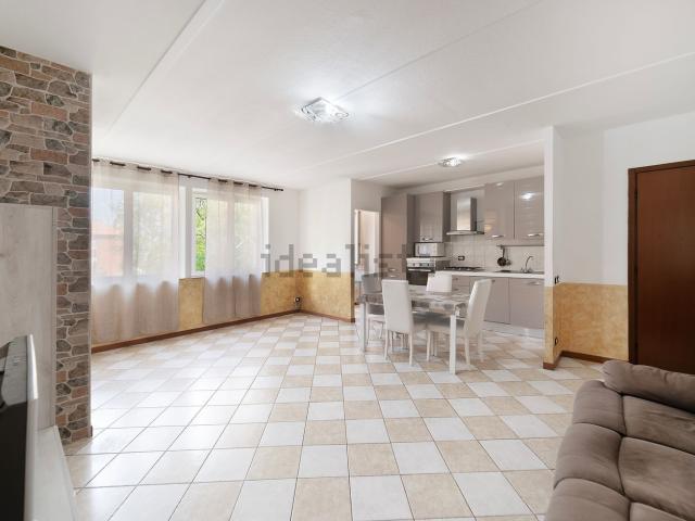 Appartamento in vendita di 80 m² in Via Ciro Menotti, 5