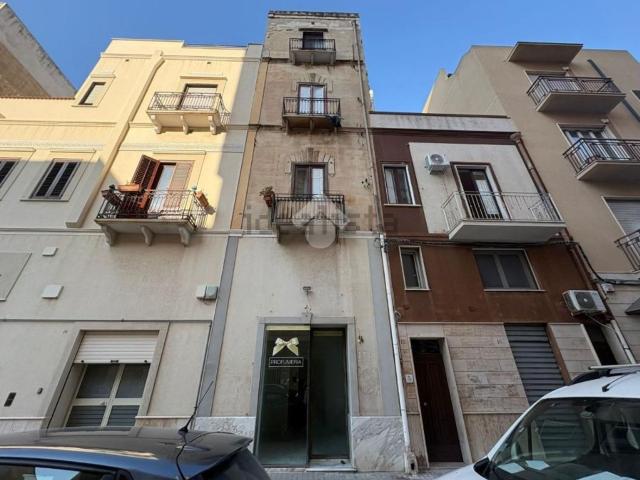 Appartamento in vendita di 80 m² in Via Colonnello Romey, 4