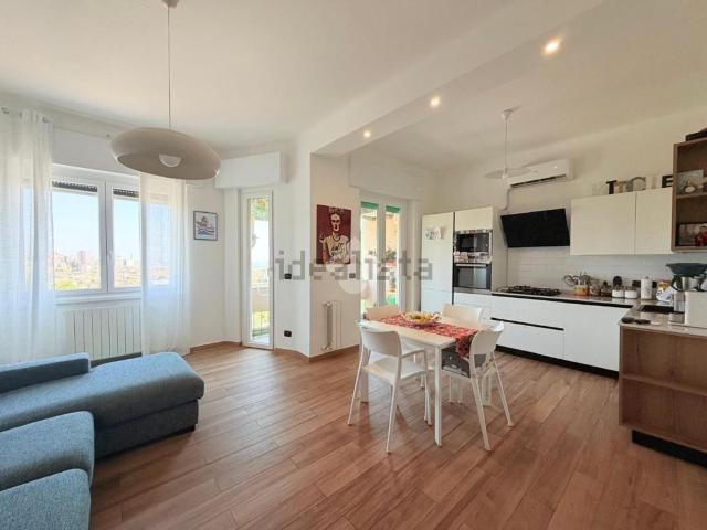 Appartamento in vendita di 80 m² in Via Coronata, 77