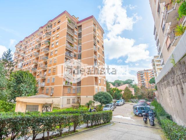Appartamento in vendita di 80 m² in Via Costantino, 139