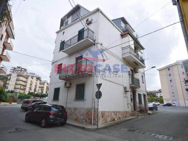 Appartamento in vendita di 80 m² in Via Cosenza, 42