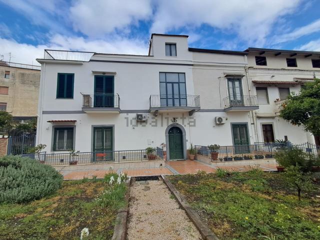 Appartamento in vendita di 80 m² in Via Croce Rossa