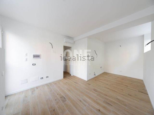 Appartamento in vendita di 80 m² in Via Creta, 6