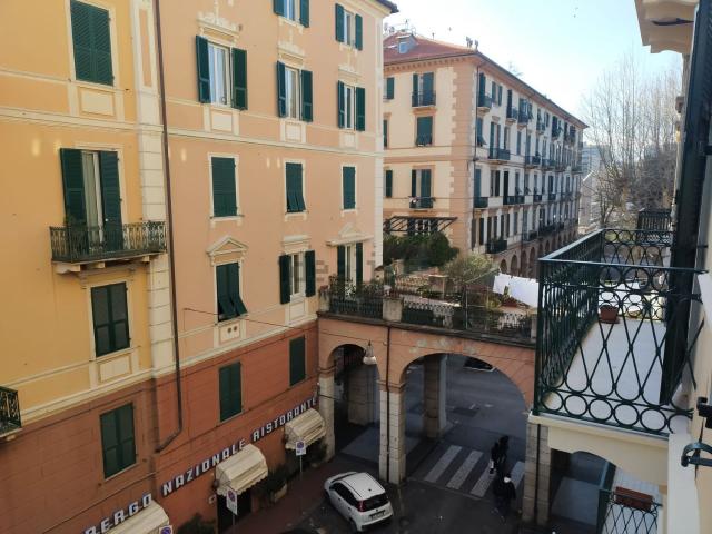 Appartamento in vendita di 80 m² in Via Cristoforo Astengo