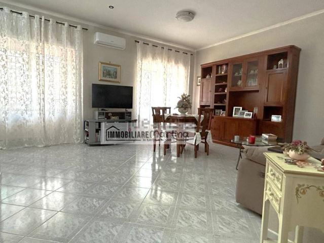 Appartamento in vendita di 80 m² in Via Cristoforo Colombo, 44
