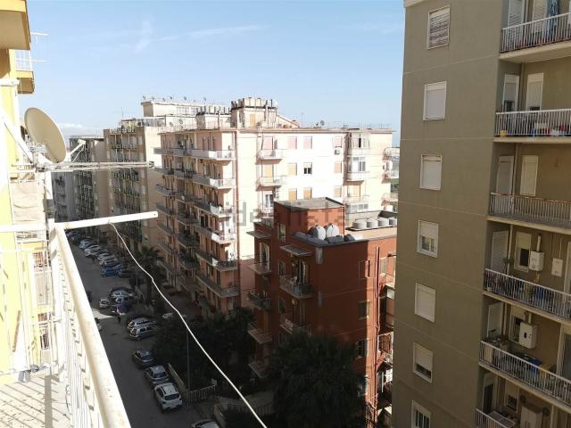 Appartamento in vendita di 80 m² in Via Dante Alighieri, 56