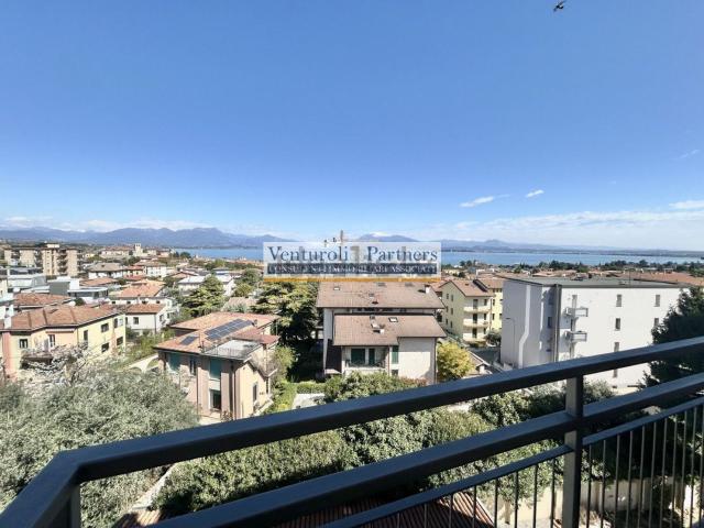 Appartamento in vendita di 80 m² in Via Dante Alighieri