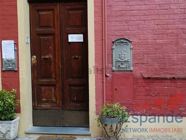 Appartamento in vendita di 80 m² in Via de&apos  Carracci