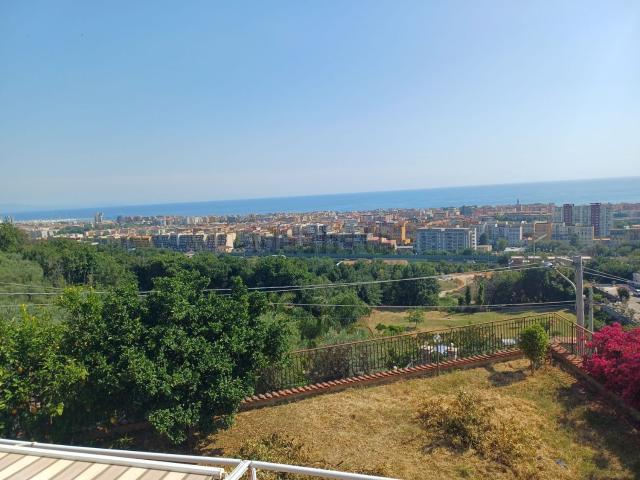 Appartamento in vendita di 80 m² in Via degli Zoccoli