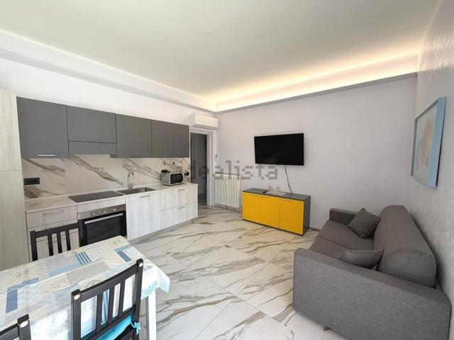 Appartamento in vendita di 80 m² in Via degli Aranci, 10