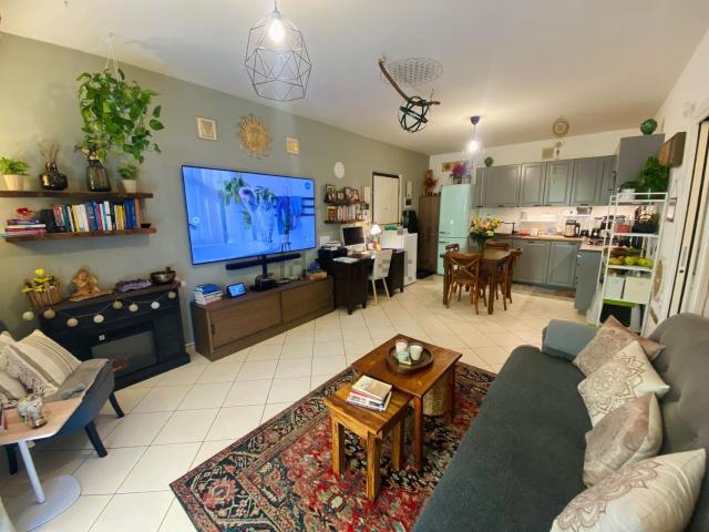 Appartamento in vendita di 80 m² in Via degli Obertenghi