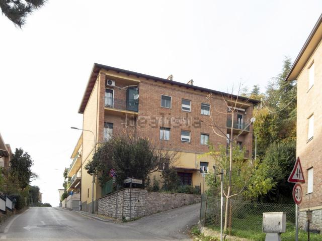 Appartamento in vendita di 80 m² in Via degli Olivetani, 2