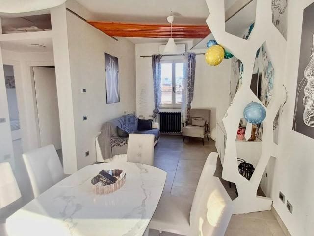 Appartamento in vendita di 80 m² in Via del Meone, 14