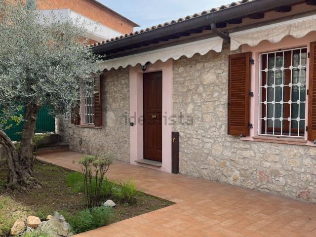 Appartamento in vendita di 80 m² in Via dell&apos Acquario, 43