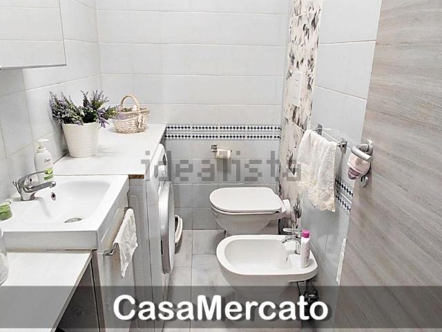 Appartamento in vendita di 80 m² in Via della Tenuta del Casalotto