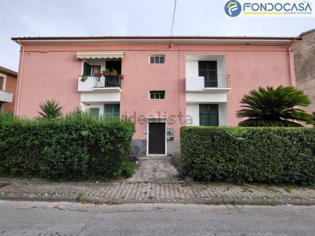 Appartamento in vendita di 80 m² in Via della Chiusa, 47